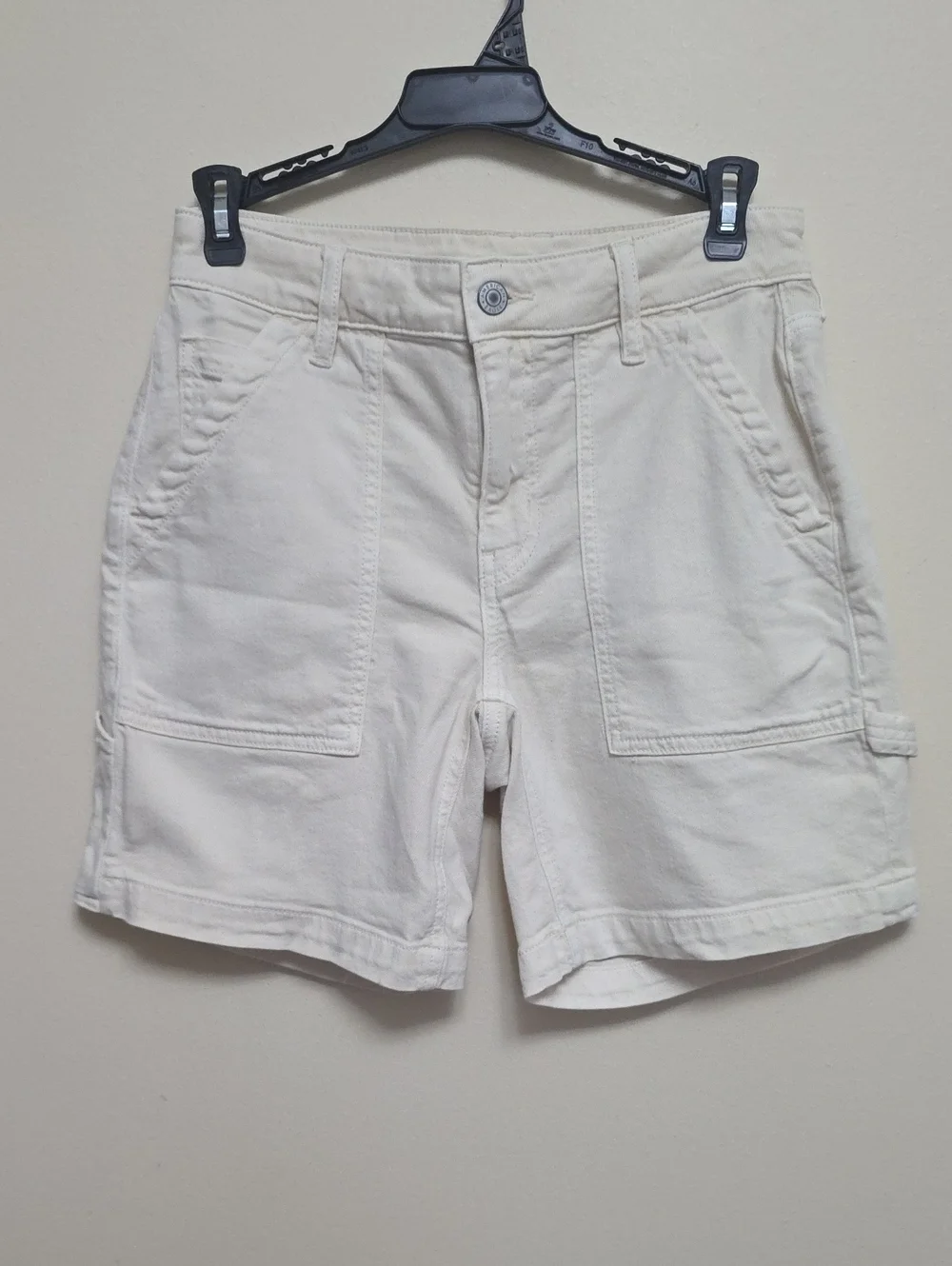 American Eagle Outfitters Off-White Utility Shorts